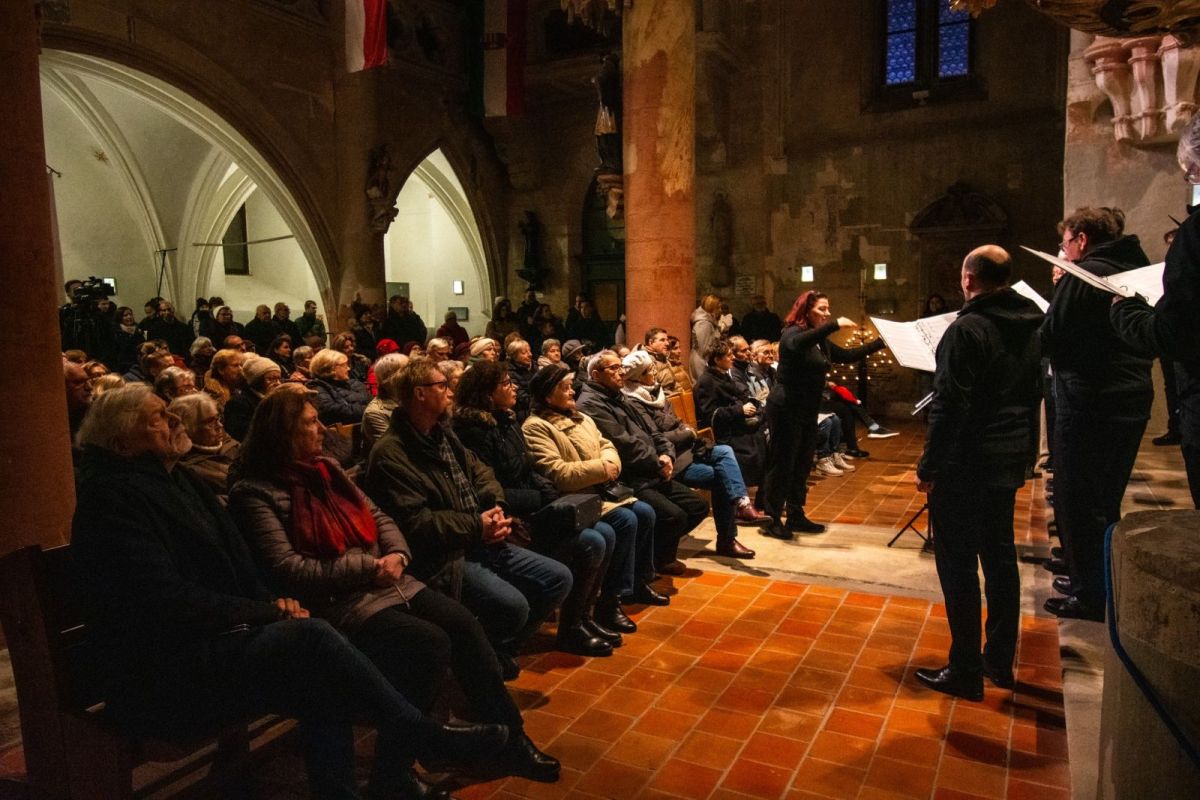 20241201_01_Adventi-minikoncert_SopronAdvent_06