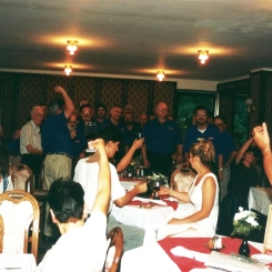 20000702_Vendeglatas_tucsoniak_09