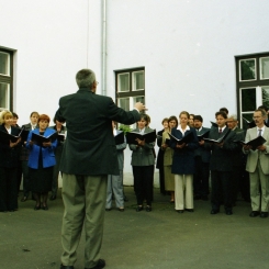 20040604_Varosi_Konyvtar_VJ_02