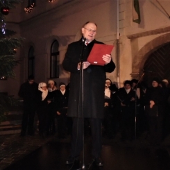 20181202_Gyertyagyujtas_06_SM_2